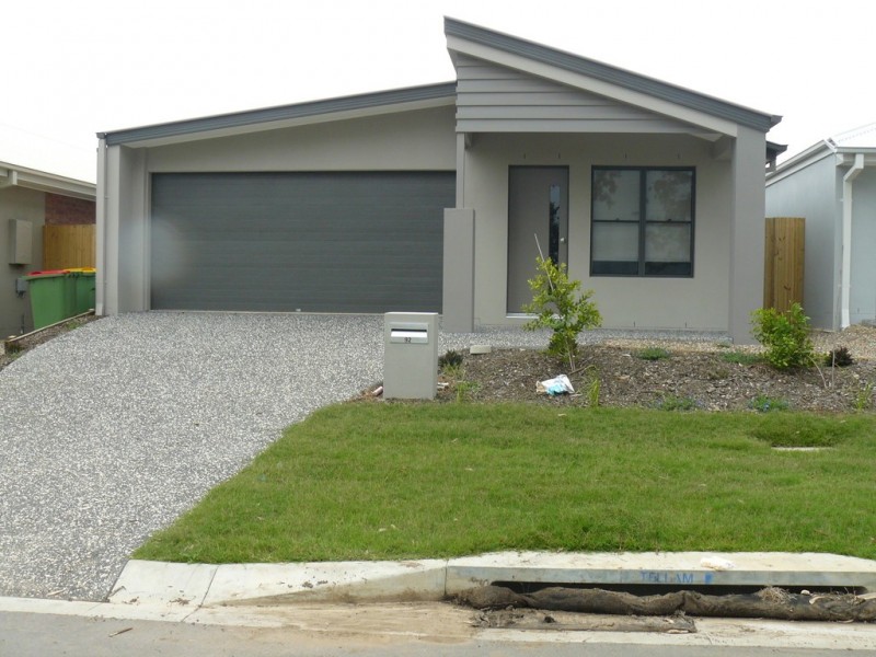 92 Huntingdale St, Leichhardt QLD 4305