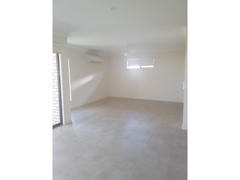 92 Huntingdale St, Leichhardt QLD 4305