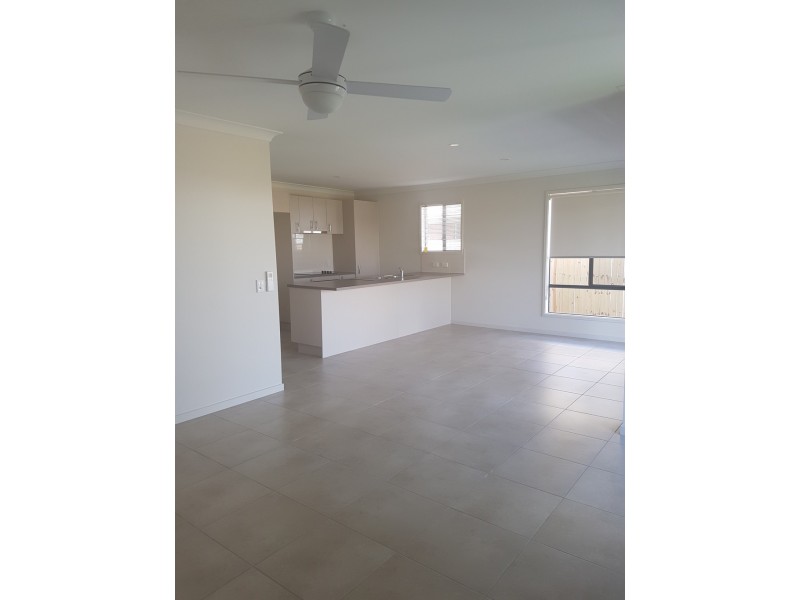 92 Huntingdale St, Leichhardt QLD 4305