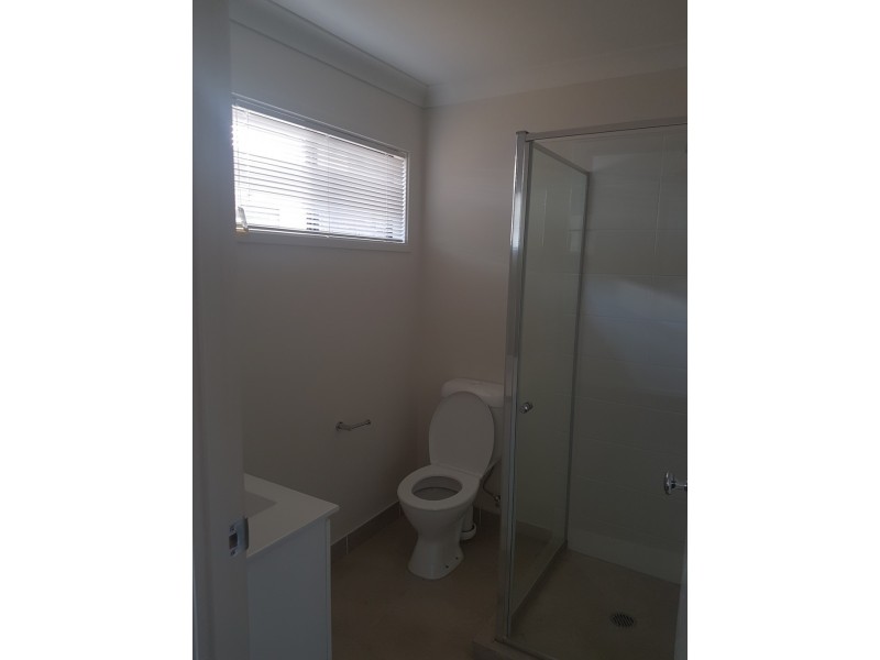 92 Huntingdale St, Leichhardt QLD 4305