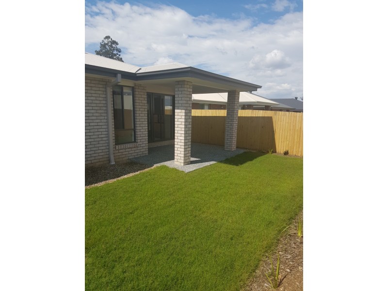 92 Huntingdale St, Leichhardt QLD 4305
