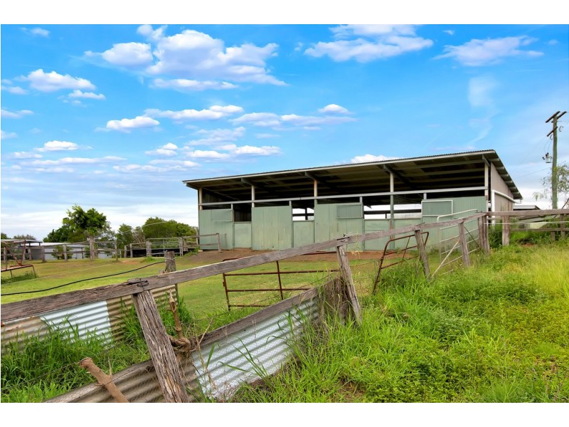 242 VOIGHTS ROAD, Glamorgan Vale QLD 4306