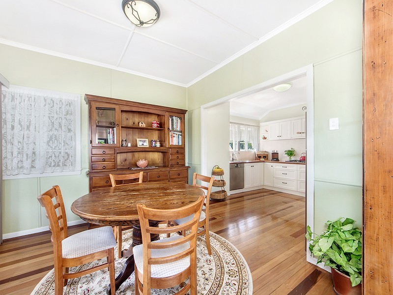 38 Howe Street, Esk QLD 4312