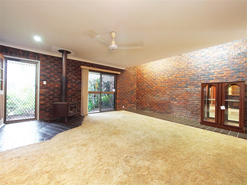 12 Gregory Street, Wulkuraka QLD 4305