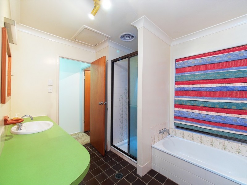 12 Gregory Street, Wulkuraka QLD 4305