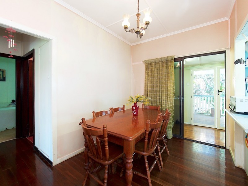 12 Richards Street, North Ipswich QLD 4305