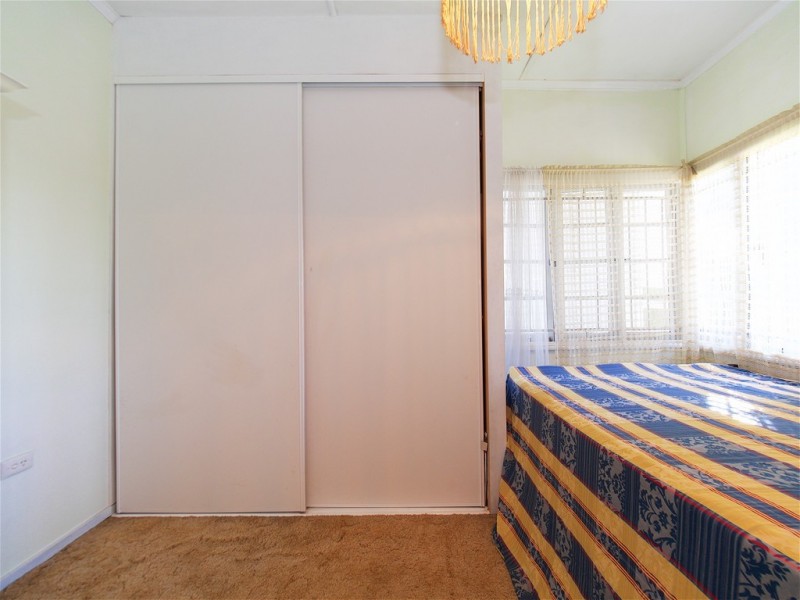 12 Richards Street, North Ipswich QLD 4305