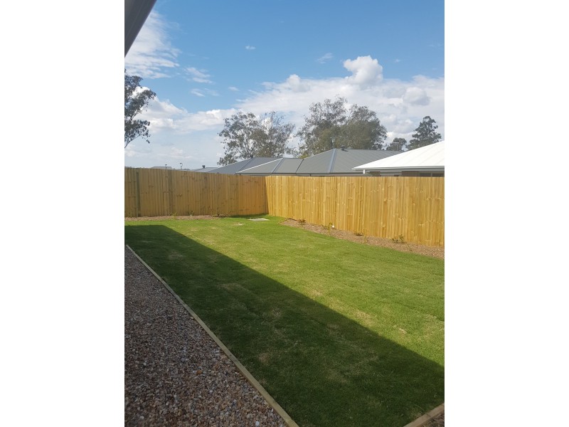 1049 Samford Road, Leichhardt QLD 4305