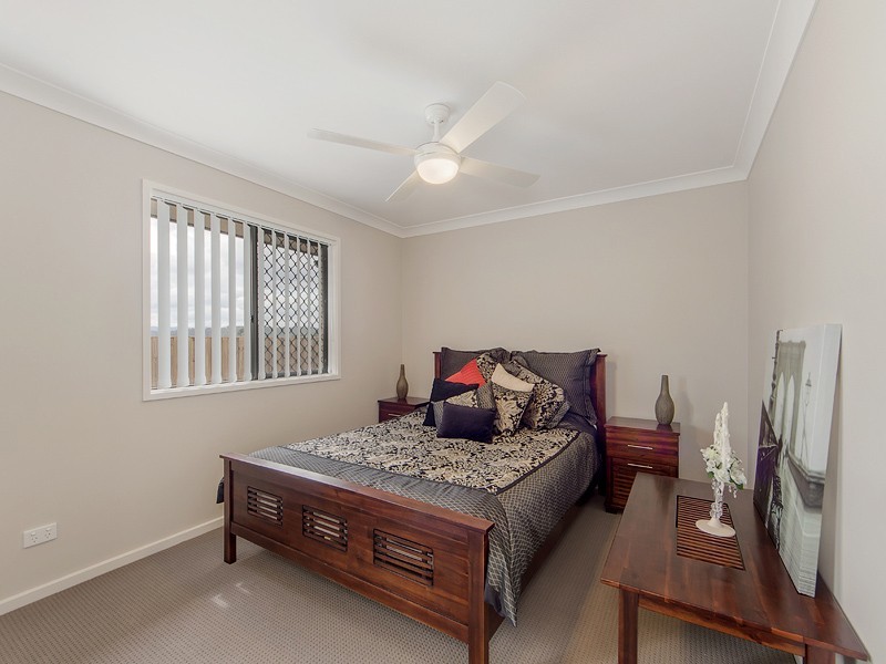 10 COTTONWOOD CRESCENT, Fernvale QLD 4306