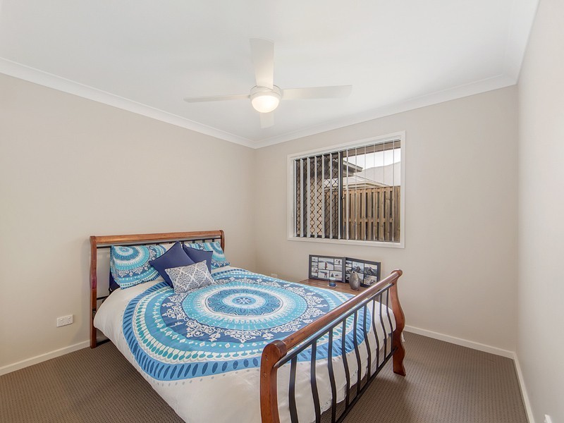 10 COTTONWOOD CRESCENT, Fernvale QLD 4306