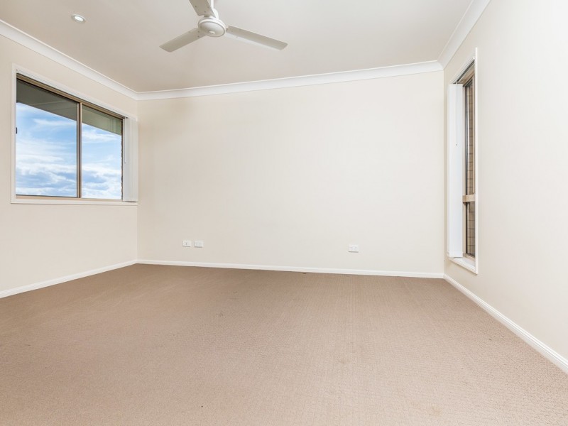 29 PEREGRINE DRIVE, Lowood QLD 4311