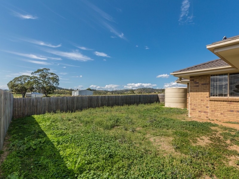 29 PEREGRINE DRIVE, Lowood QLD 4311