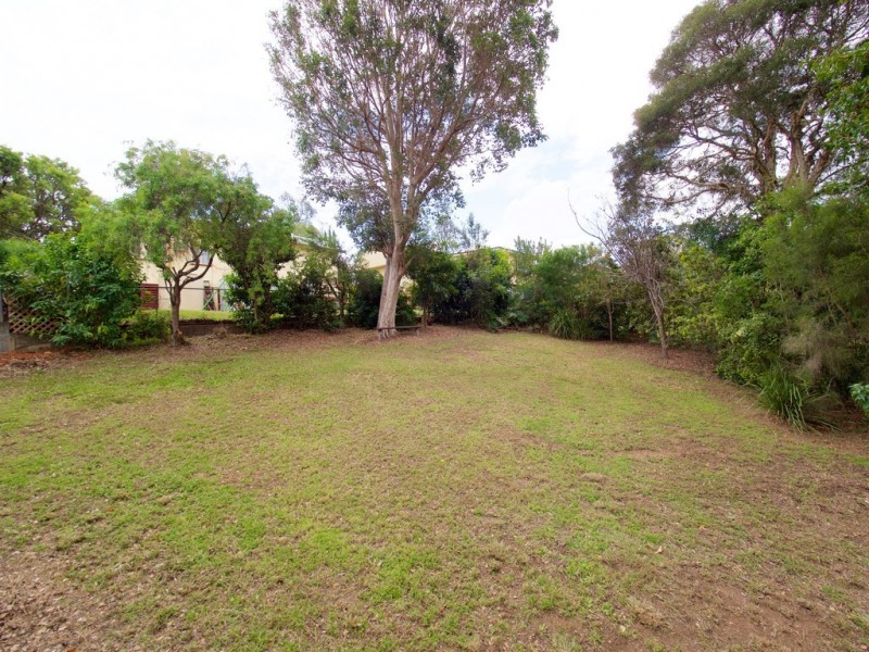 2A ROBERTS STREET, North Ipswich QLD 4305