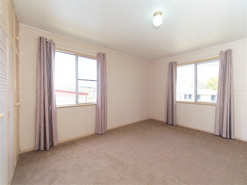 2A ROBERTS STREET, North Ipswich QLD 4305