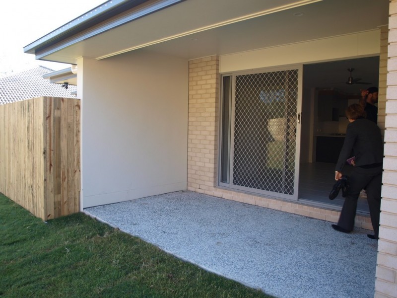 1/13 Ashfield Street, North Ipswich QLD 4305