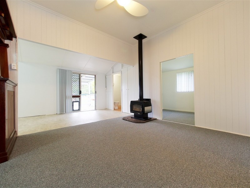 114 Clarendon Station Road, Clarendon QLD 4311