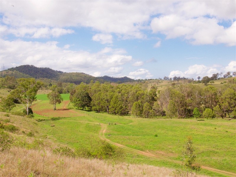 1714 WIVENHOE-SOMERSET ROAD, Dundas QLD 4306