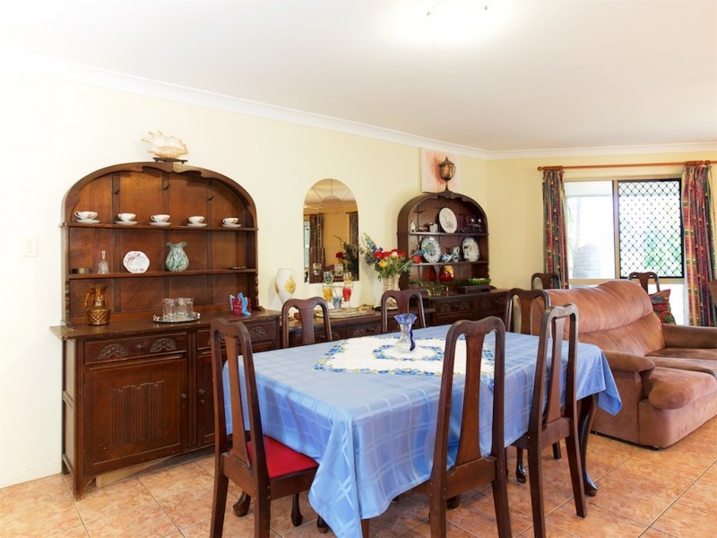 1 DELETRAZ ROAD, Wivenhoe Pocket QLD 4306