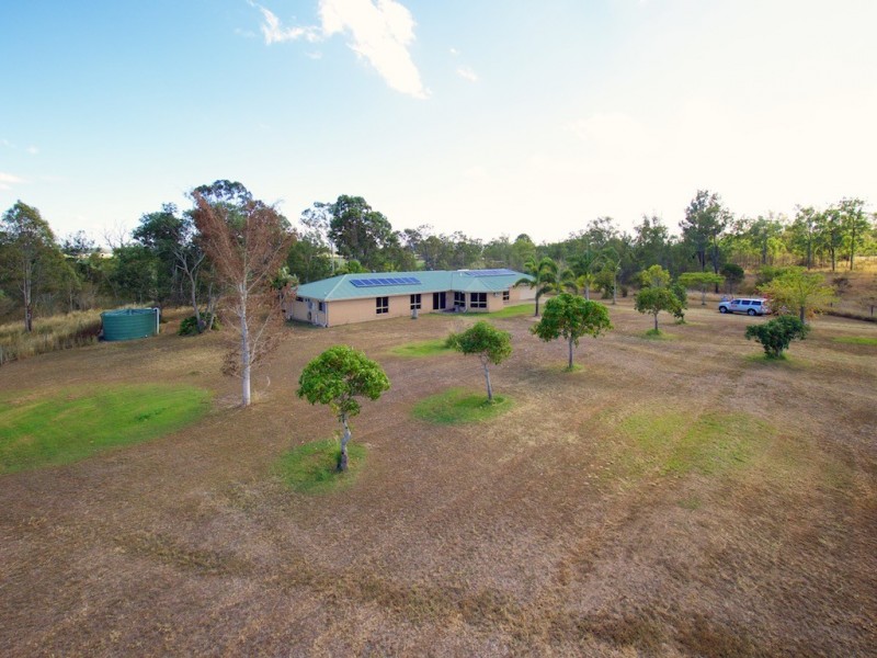 1 DELETRAZ ROAD, Wivenhoe Pocket QLD 4306