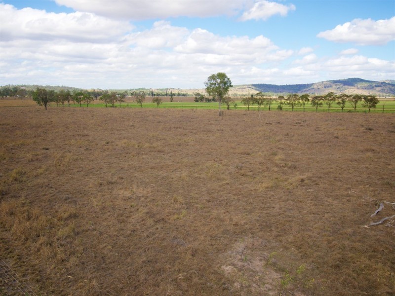 1 DELETRAZ ROAD, Wivenhoe Pocket QLD 4306