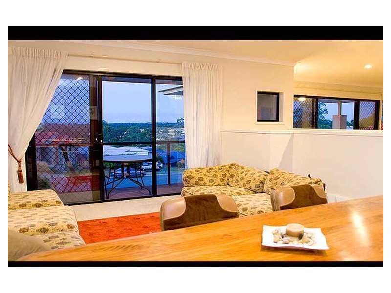 42 Dalewood Place, Moggill QLD 4070