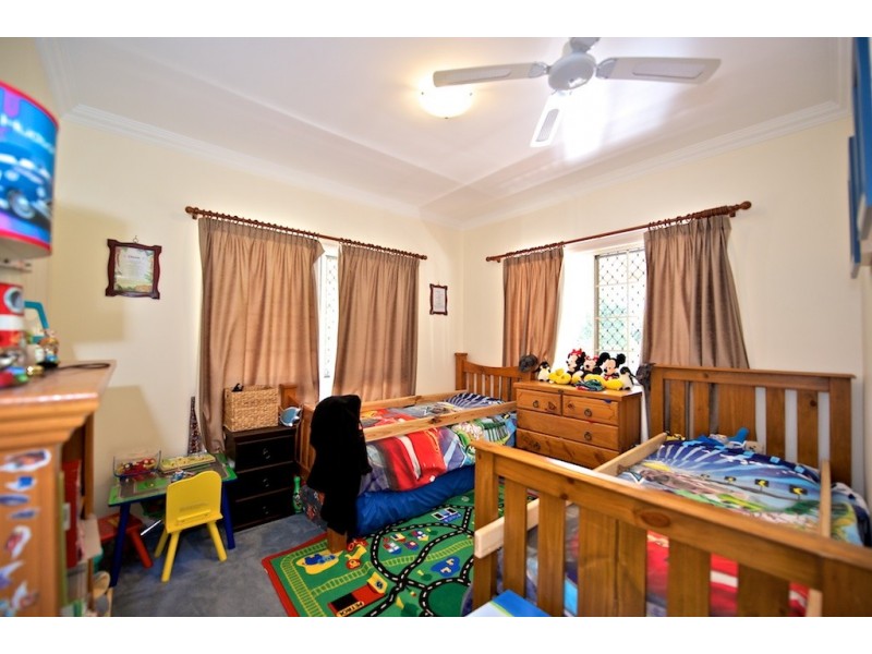 5 NIDUS COURT, Fernvale QLD 4306