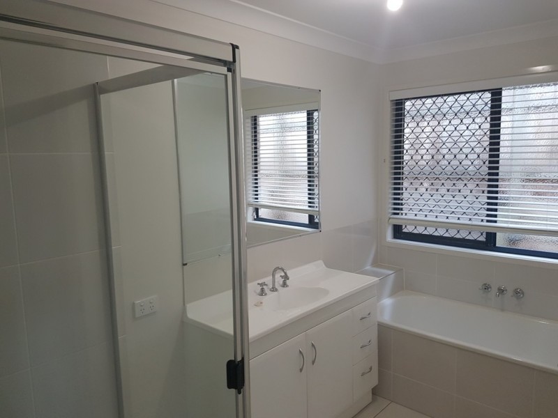 7 Kinkajou Street, Deebing Heights QLD 4306