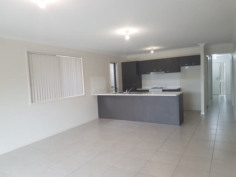7 Kinkajou Street, Deebing Heights QLD 4306