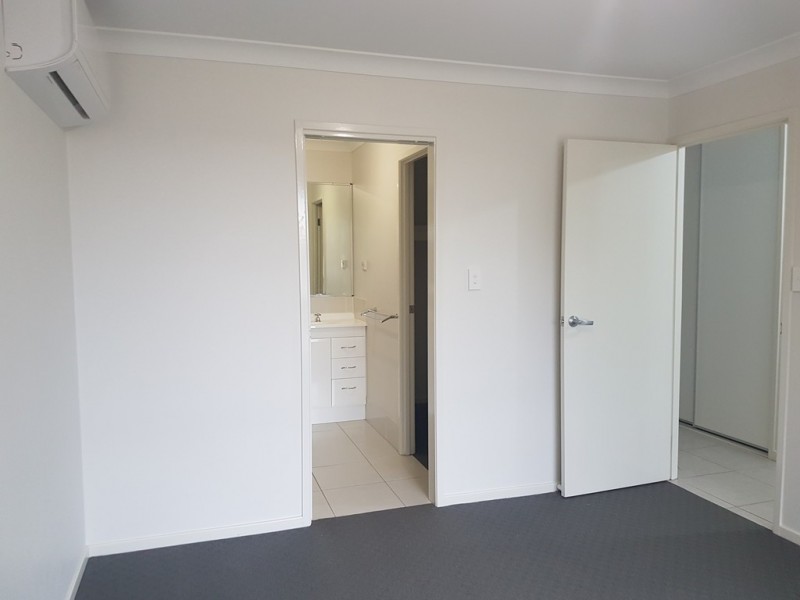 7 Kinkajou Street, Deebing Heights QLD 4306