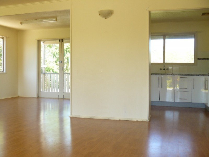 83 MOORES POCKET ROAD, Moores Pocket QLD 4305