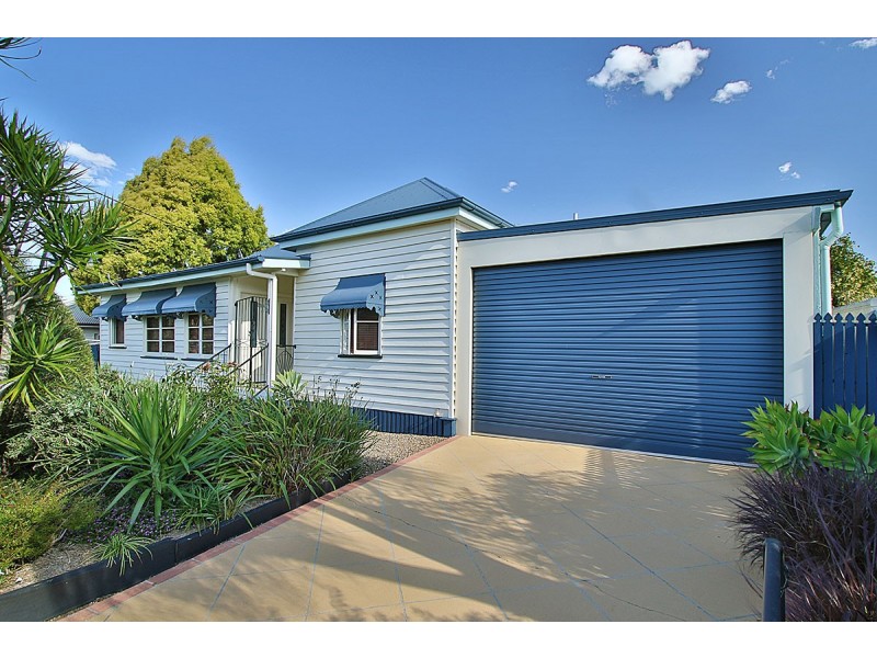 35 STUART STREET, Eastern Heights QLD 4305