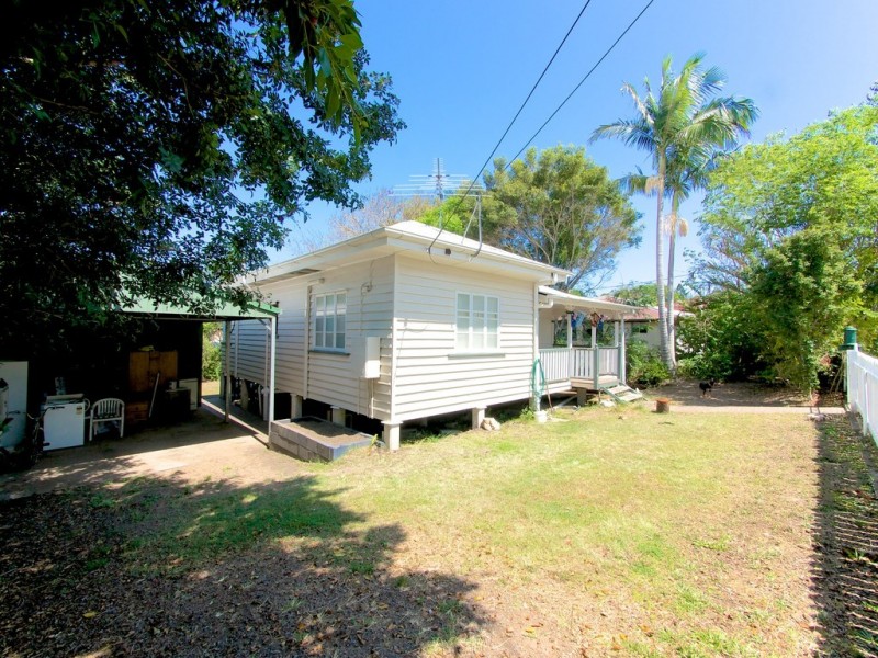 11 BREMER STREET, Churchill QLD 4305