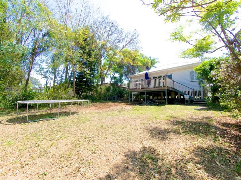 11 BREMER STREET, Churchill QLD 4305