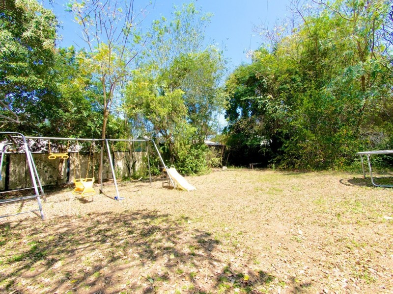 11 BREMER STREET, Churchill QLD 4305