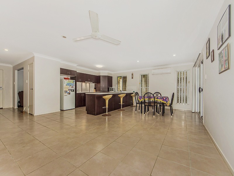 29 GOLDENWOOD CRESCENT, Fernvale QLD 4306