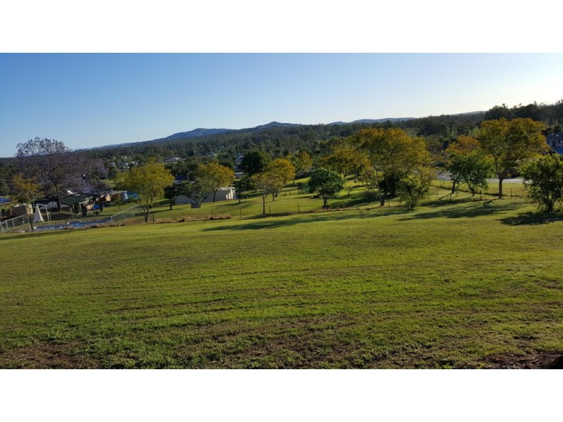 97 SCHMIDT RD, Fernvale QLD 4306