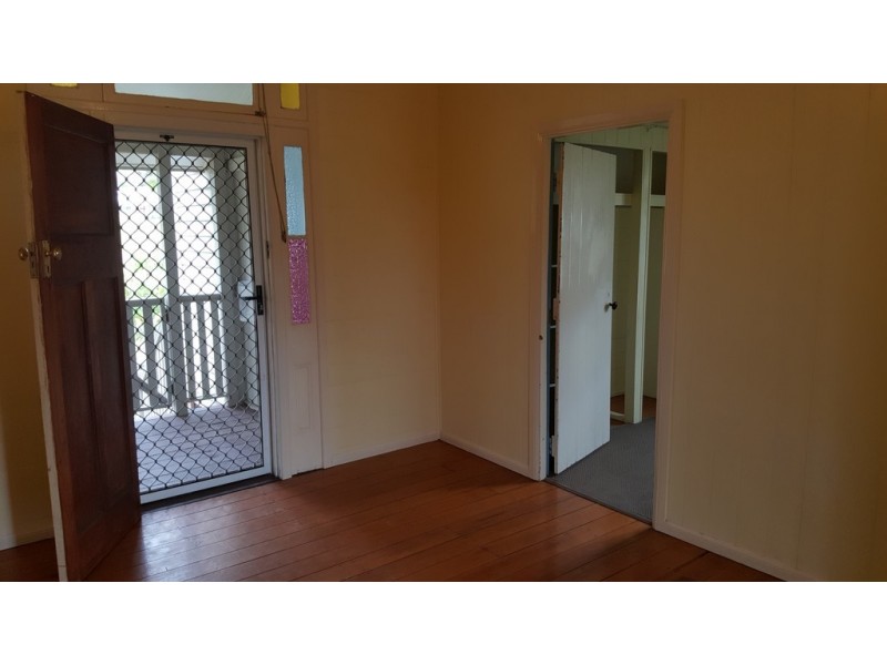 64 RAILWAY STREET, Lowood QLD 4311