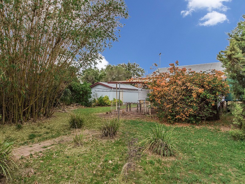 11 DON STREET, Lowood QLD 4311