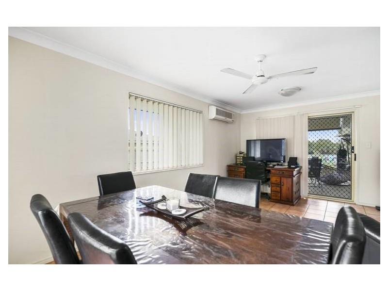 18 TRAVIS STREET, Yamanto QLD 4305