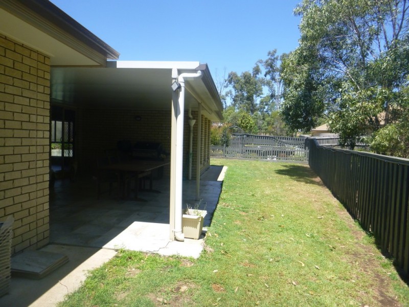 16 BRIGHTWOOD PLACE, Fernvale QLD 4306