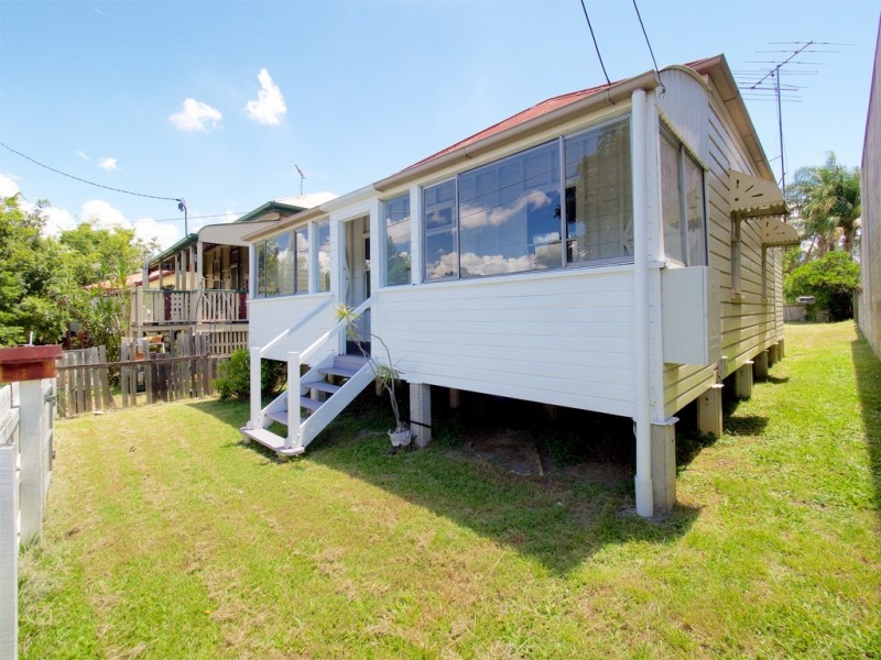 363 BRISBANE STREET, West Ipswich QLD 4305