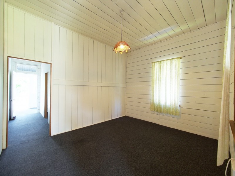 363 BRISBANE STREET, West Ipswich QLD 4305