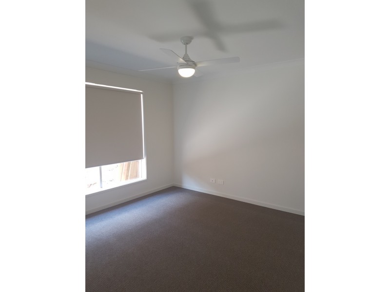 33 Huntingdale street, Leichhardt QLD 4305