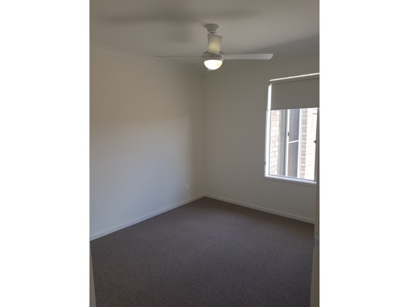 33 Huntingdale street, Leichhardt QLD 4305