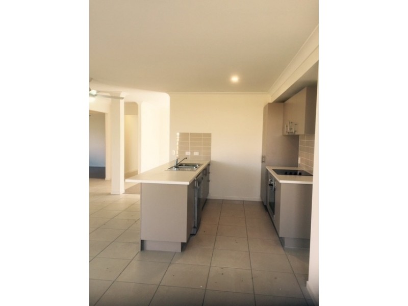 75 Huntingdale Street, Leichhardt QLD 4305