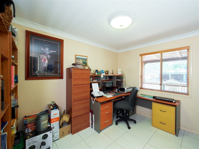115 NORTHBROOK PARKWAY, Dundas QLD 4306