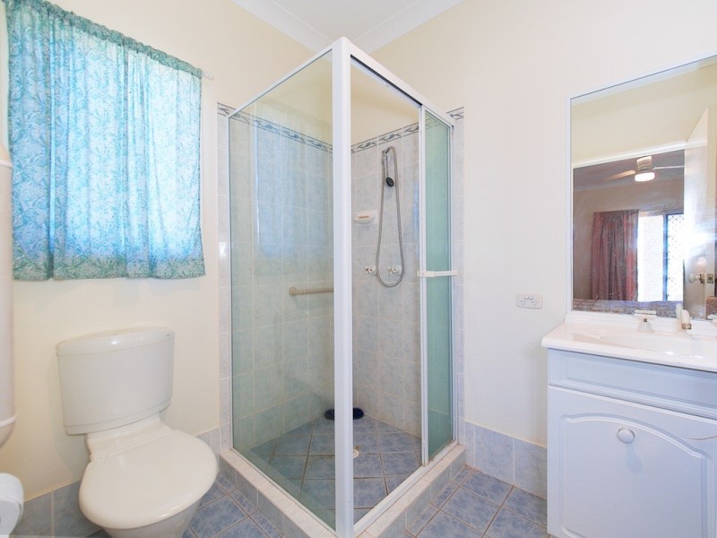 1 WALNUT CRESCENT, Lowood QLD 4311