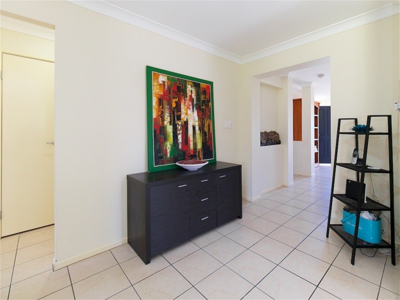 19 ACACIA CLOSE, Raceview QLD 4305