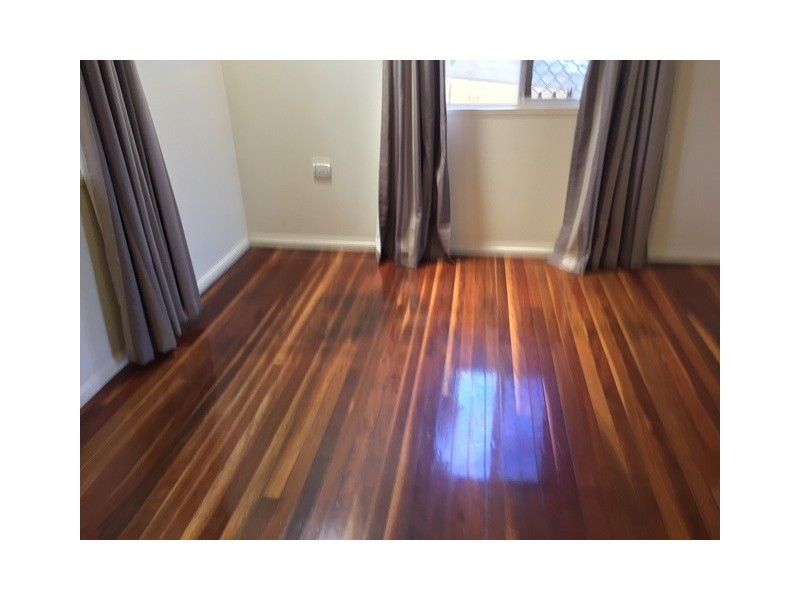 63 Holdsworth Street, North Ipswich QLD 4305