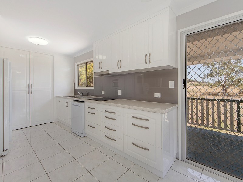 9 GREEN STREET, Lowood QLD 4311